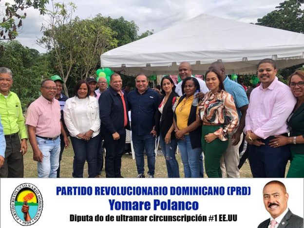 Candidato a diputado Víctor Pavón realiza encuentro cena con su equipo de campaña.