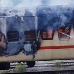 Nueve muertos en el incendio de un tren en India