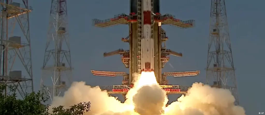 India lanza misión espacial para estudiar el Sol