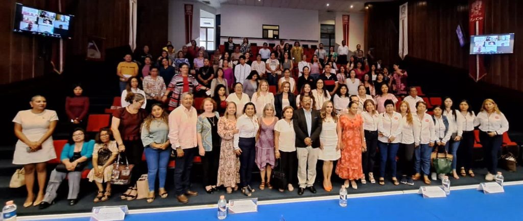 Cierran con broche de oro el V Diplomado Internacional de Educación en Igualdad de Género y Derechos Humanos de la UAGro con Invitada de lujo la Dra. Coral Herrera Gómez, Escritora y Comunicadora Feminista Española con la ponencia «La Construcción Sociocultural del Amor Romántico»