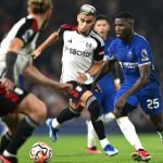 Moisés Caicedo jugó un buen partido en el triunfo de Chelsea ante Fulham, pero salió lesionado