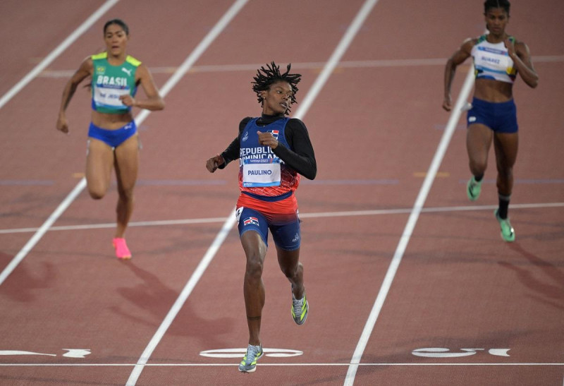 Marileidy Paulino gana el oro en 200 metros de los Panamericanos de Santiago-2023