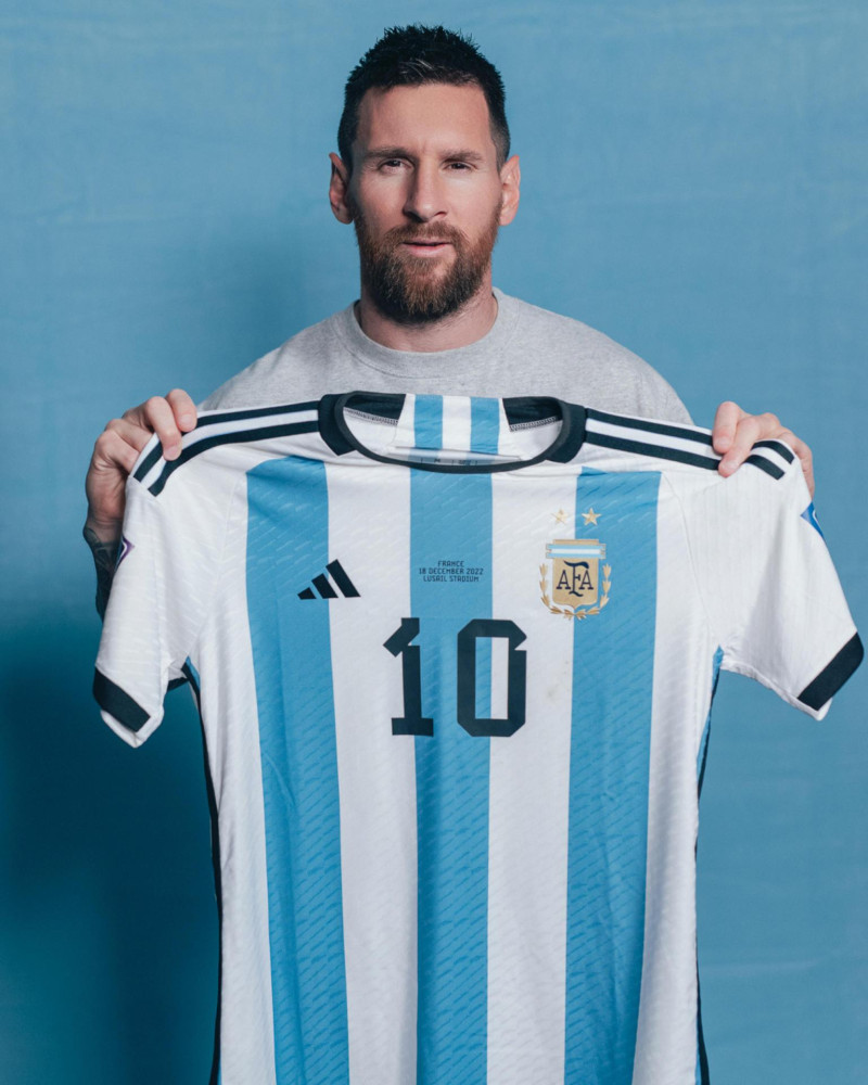 ¡Por 10 millones de dólares! Las camisetas que Messi lució en Qatar 2022 se subastan