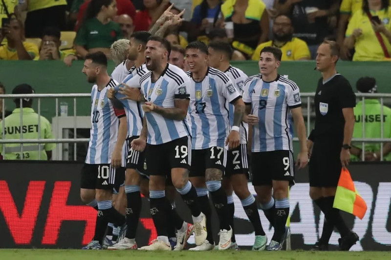 Argentina gana el clásico sudamericano en el Maracaná y deja a Brasil en crisis