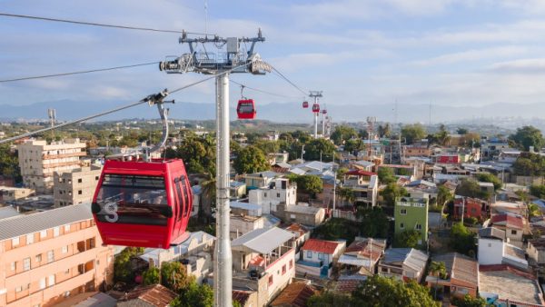 La falta de señales “sonoras” en el teleférico es un obstáculo para personas con discapacidades