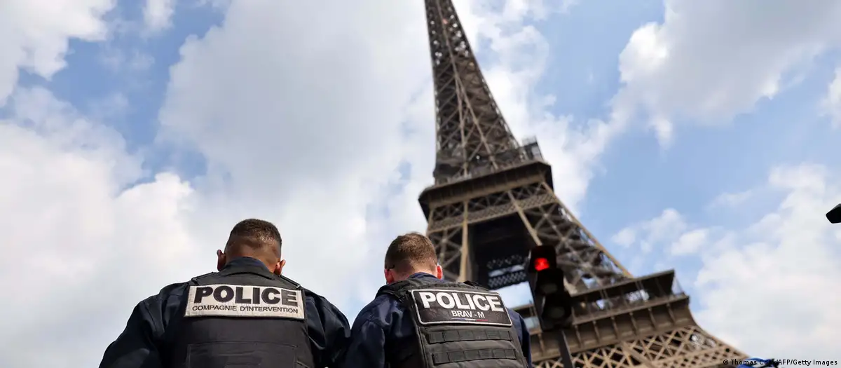 Francia: evacuan seis aeropuertos por amenazas de bomba