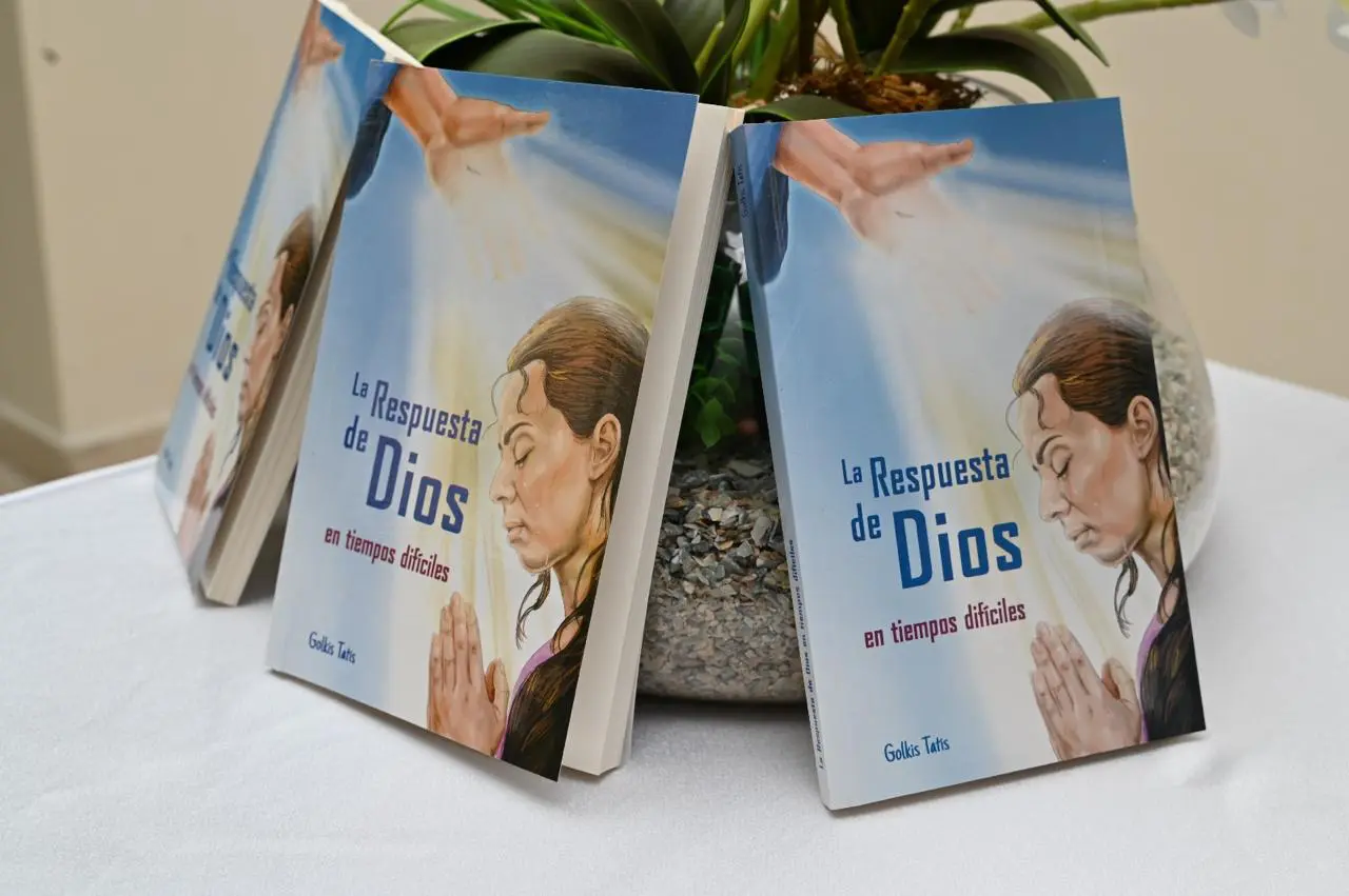 Golkis Tatis pone en circulación el libro “La respuesta de Dios en tiempos difíciles”