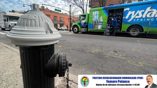 Impulsan proyecto para colocar dispensadores de agua en hidrantes y reducir botellas plásticas en NYC