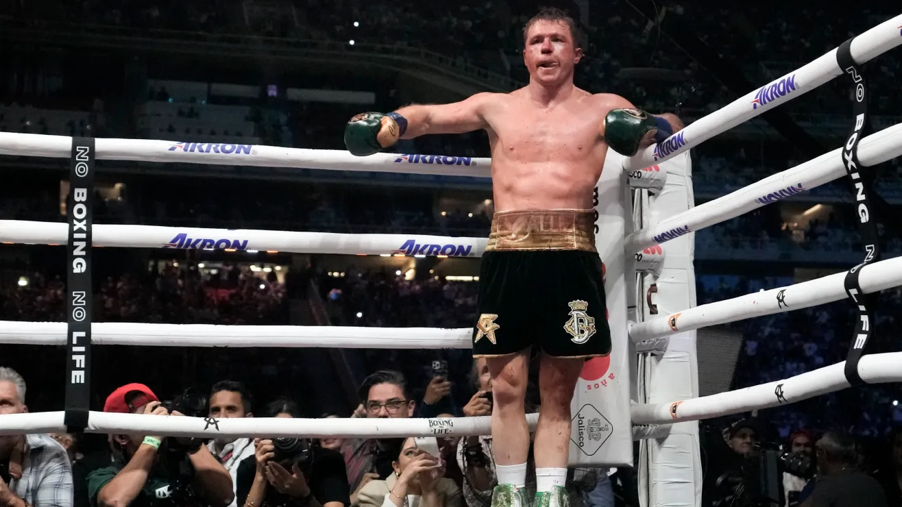 Canelo Álvarez le lanza a la FIB luego de depojarlo de su cinturón: “No voy a hacer lo que ellos quieran”