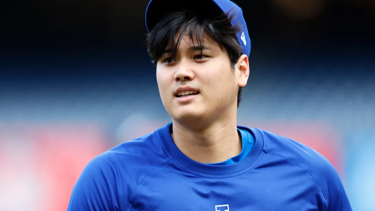 Segundo fanático presenta demanda sobre la posesión de la pelota del 50/50 de Ohtani