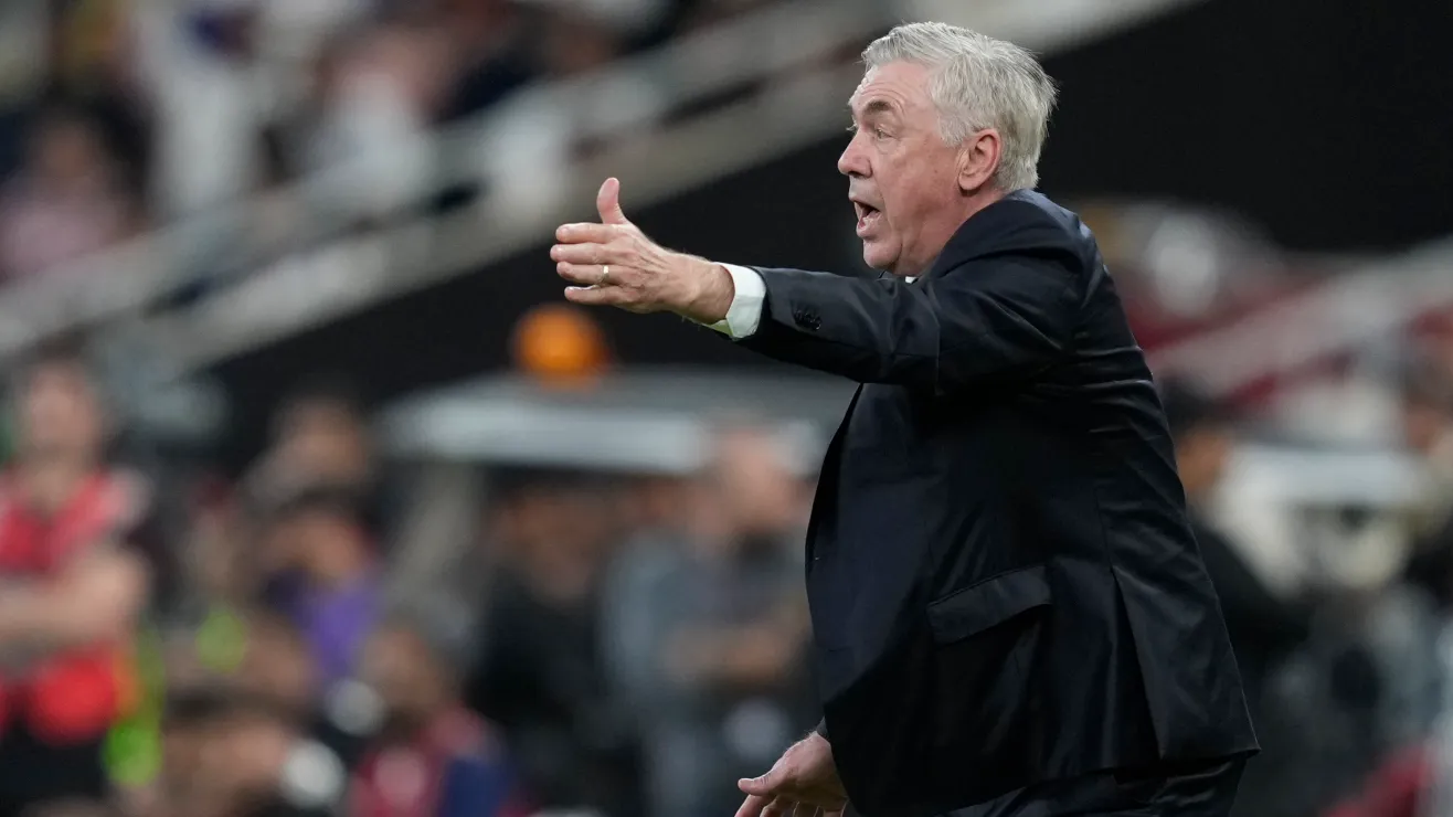 Carlo Ancelotti se disculpó con fanáticos del Real Madrid tras encajar goleada ante FC Barcelona