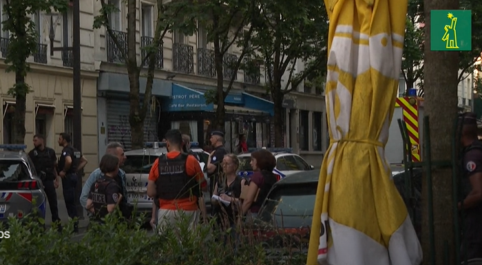 Un auto embiste la terraza de un restaurante en París y deja un muerto y seis heridos