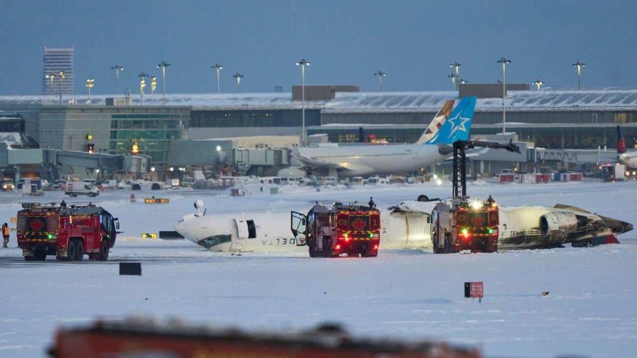 El aeropuerto de Toronto no quiere «especular» sobre las causas del accidente de Delta