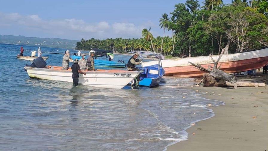 Embarcación hallada con osamentas en Río San Juan tenía 12 paquetes de drogas